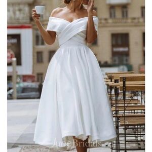 NWT Off-the-shoulder Short Wedding Dress A-Line Satin Tea-length size 10